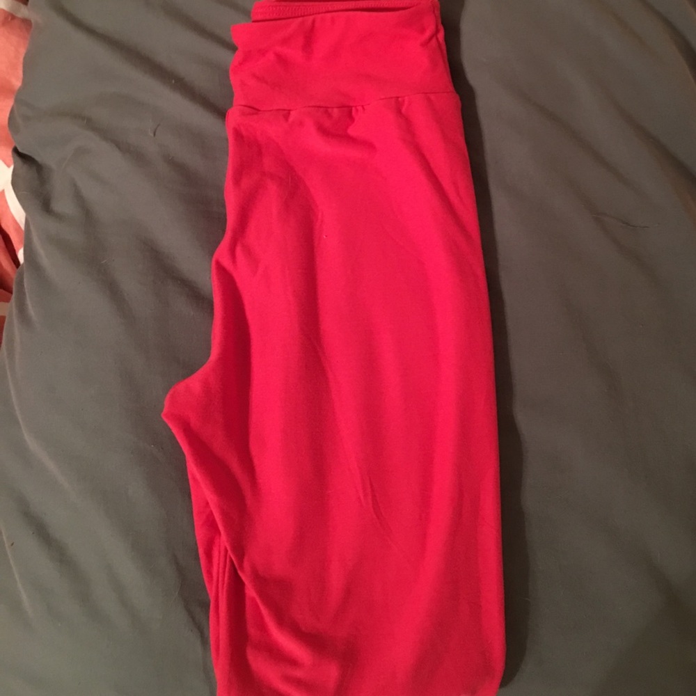 Hot pink LuLaRoe Tween leggings!