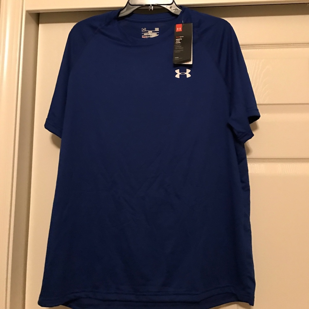 NWT loose heat gear Under Armour shirt, LG