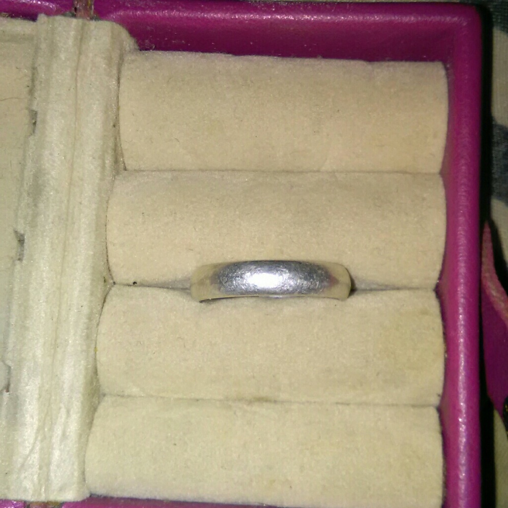 Tw signed sterling silver band