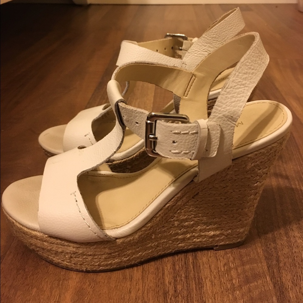 Marc Fisher Wedges