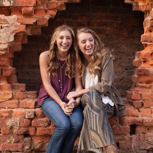 Meet your Posher, Annettee