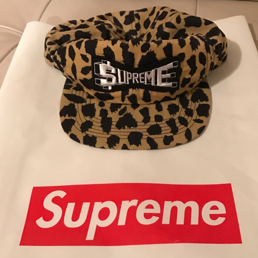 Supreme cheetah hat 🐯
