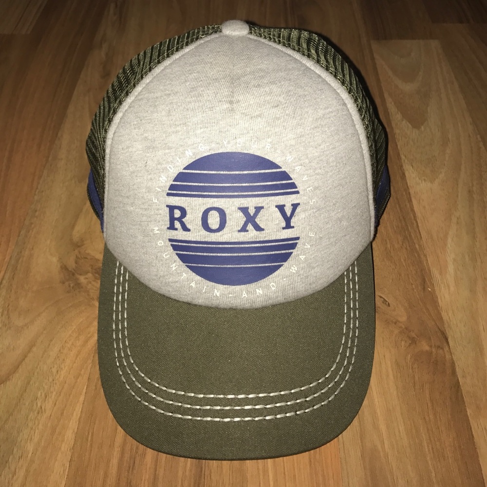 Roxy hat