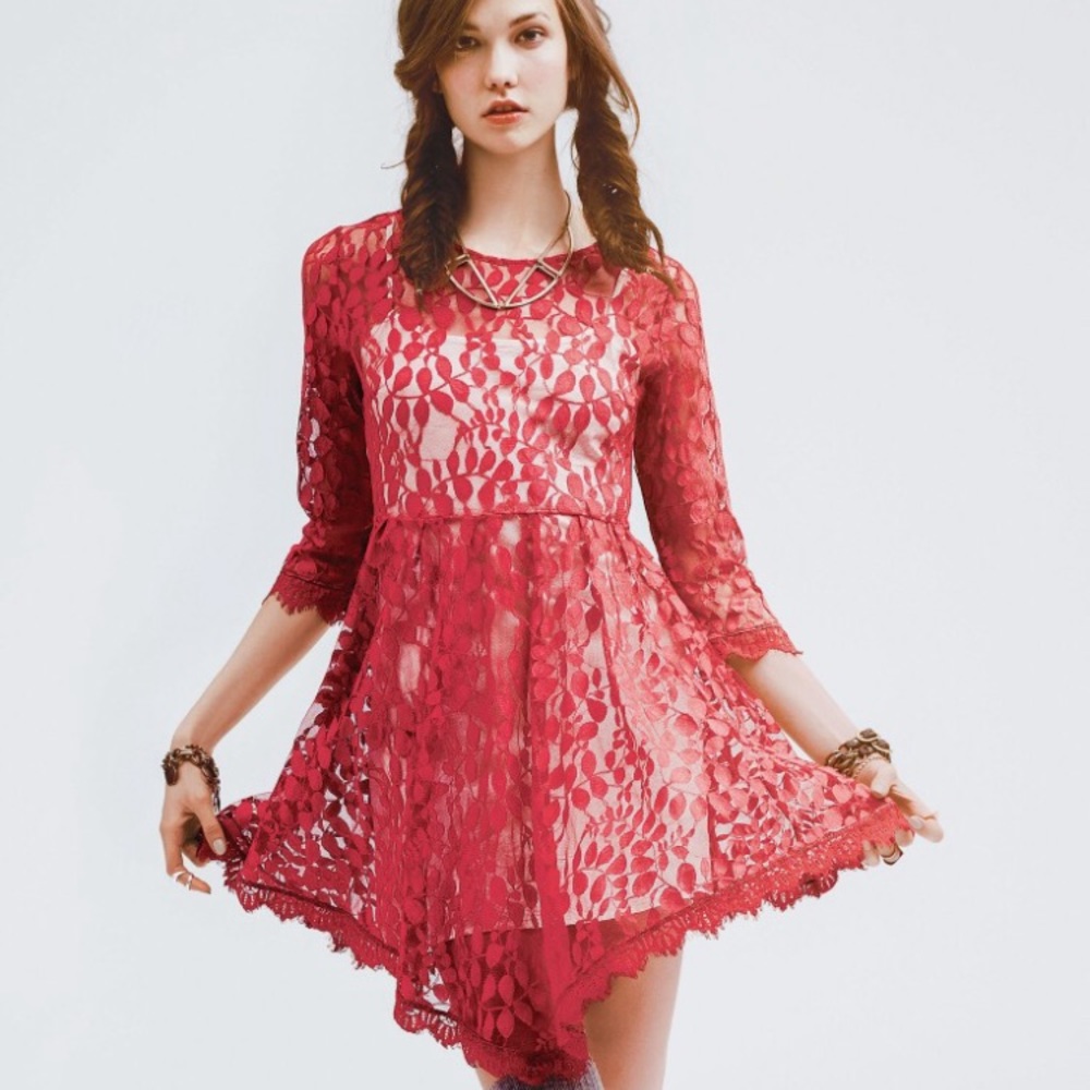 {Anthro} free people pink/ red lace eyelash dress
