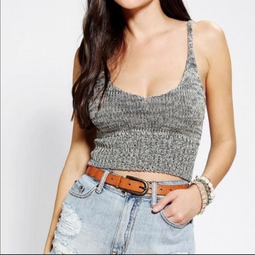 ||Pins and Needlesll Crop top