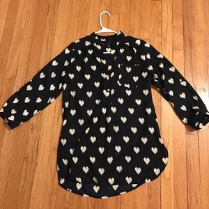 Hearted dark blue blouse, silk like material