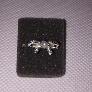 Pandora Bow Ring