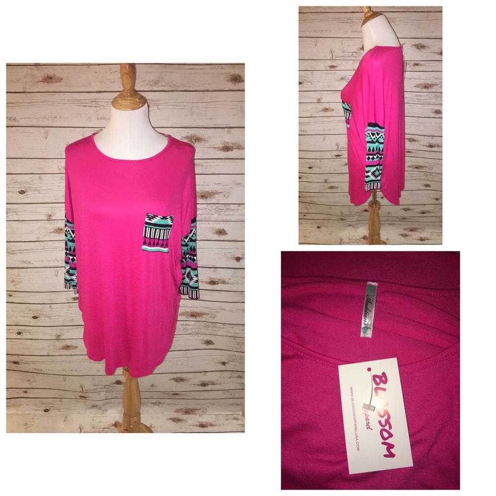 New Buttery Soft Blossom Shirt Sz M