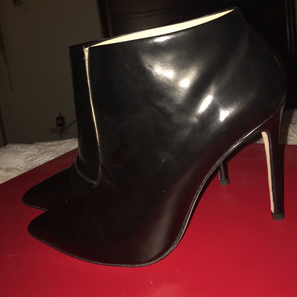 Pour La Victoire Patent Leather Bootie