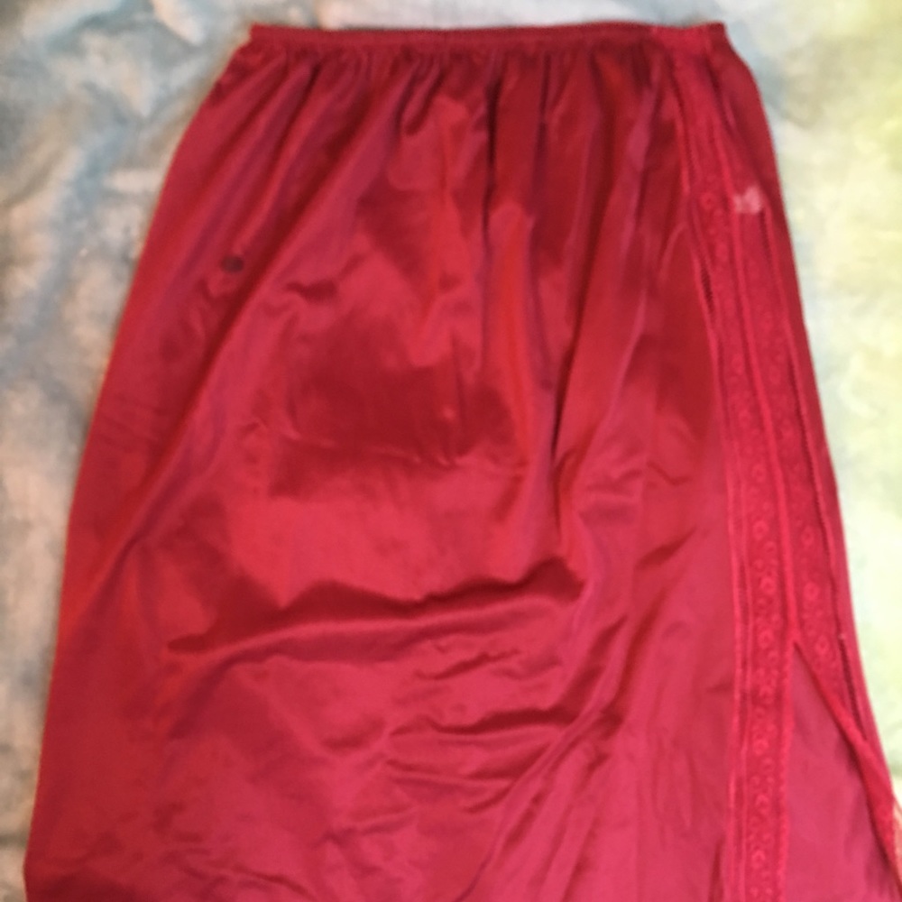 1 Red Half slips sz med Bundle up!!