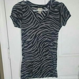 Zebra print v neck top