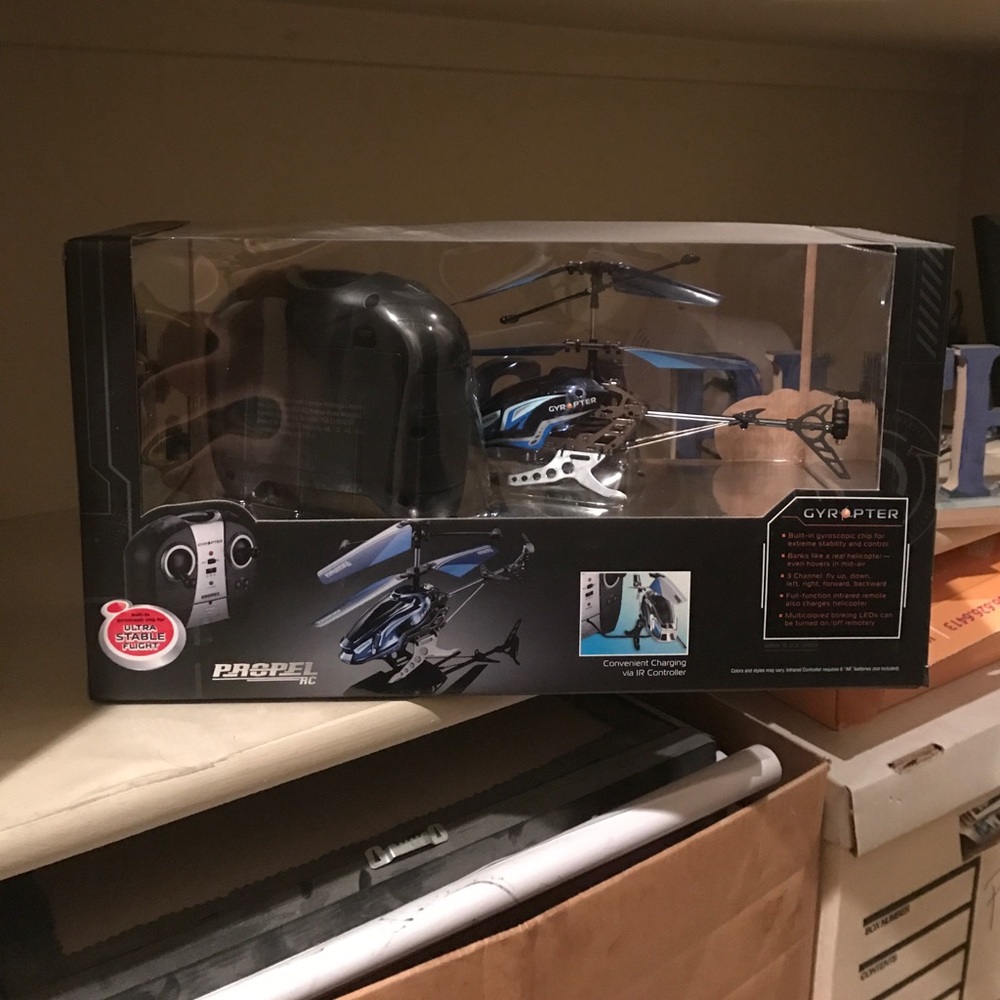 Remote control toy helicopter