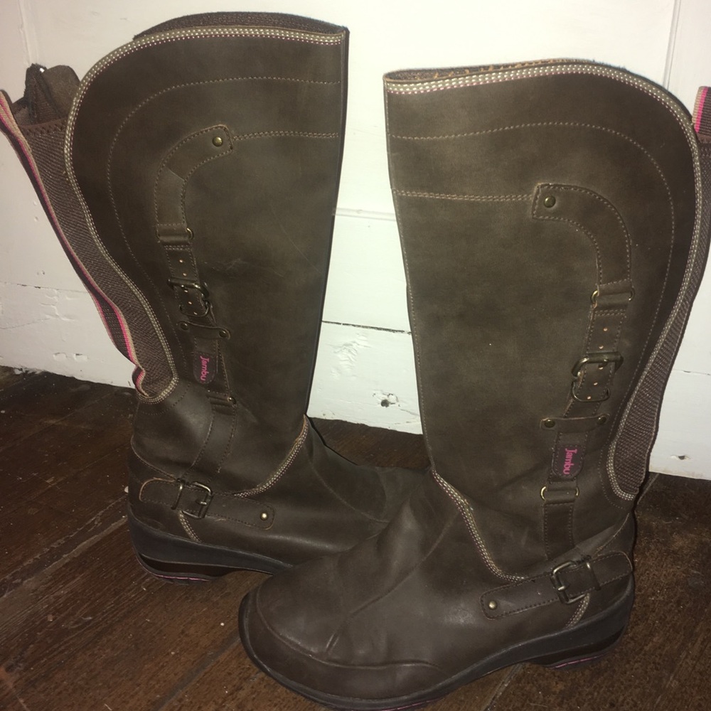Jambu Vegan Brown Boots