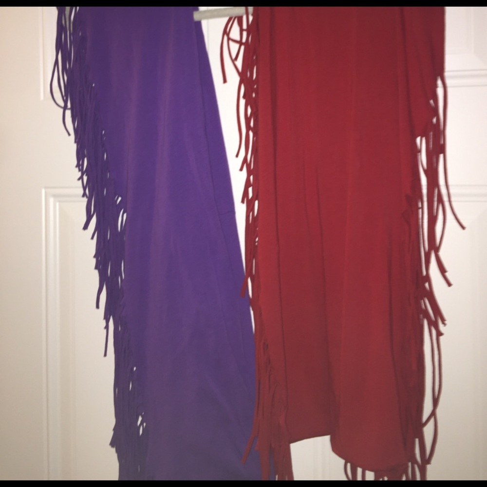 2 infinity scarfs with fringe. 2 21/2 feet long