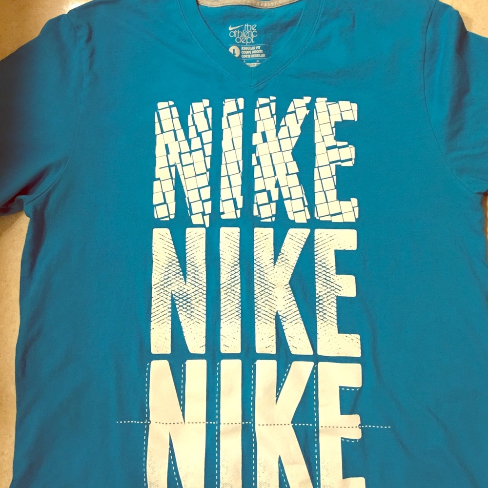 Nike v-neck shirt