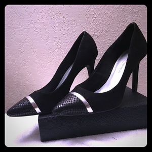 Black with silver shoe