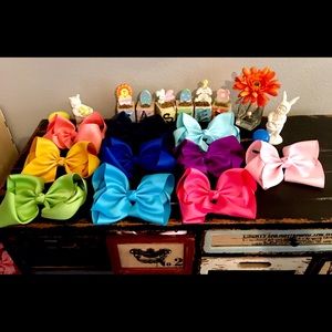 Set Of 10 Big 8" Boutique Bows