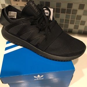 Adidas Tubular Viral All Black