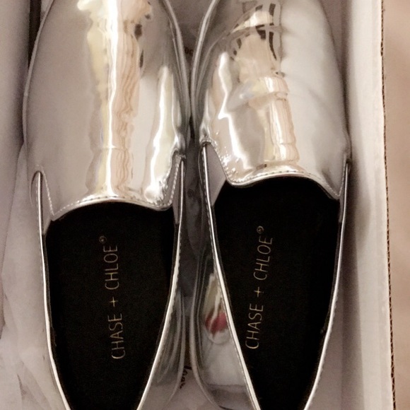 Brand new Chase and Chloe silver pointed flats - Picture 2 of 3