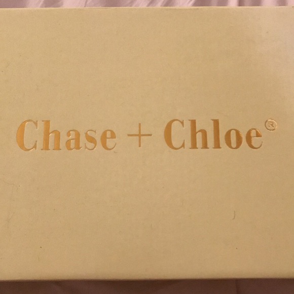 Brand new Chase and Chloe silver pointed flats - Picture 3 of 3