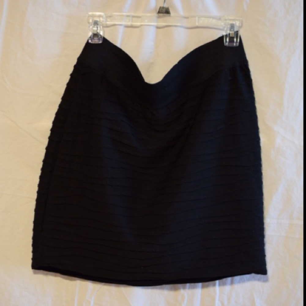 Black pencil skirt