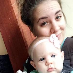 Meet your Posher, Dominique