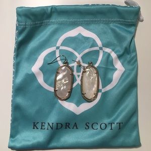 Kendra Scott Elle pearl earrings