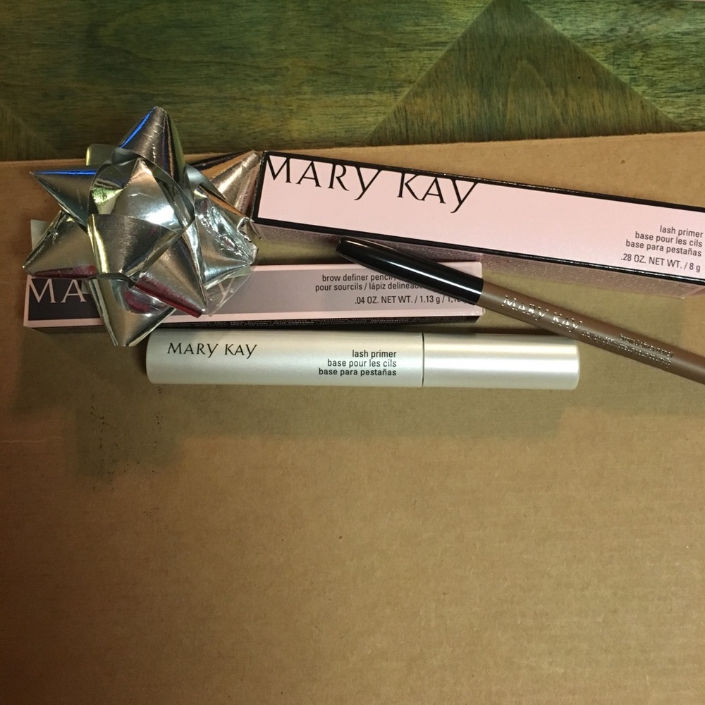 Mary Kay Lash Primer w/ Brow liner in Blonde