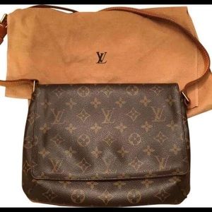 Authentic Louis Vuitton musette tango