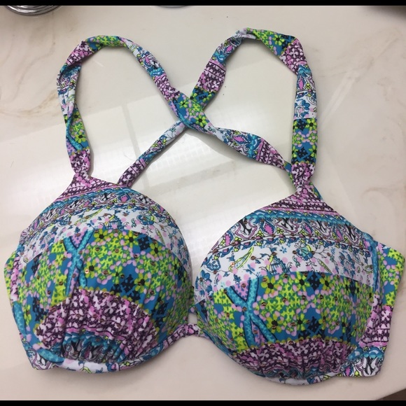 Victoria's Secret Bikini top - Picture 1 of 4