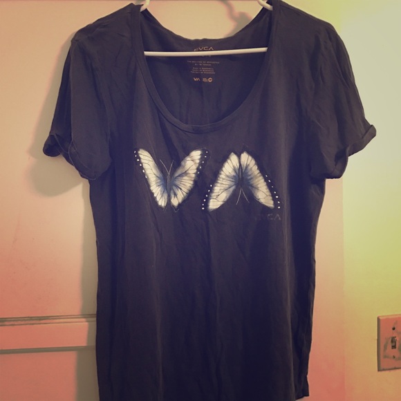 RVCA Tops - RVCA T-shirt