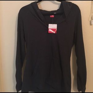 Hooded puma shirt🌸🌸