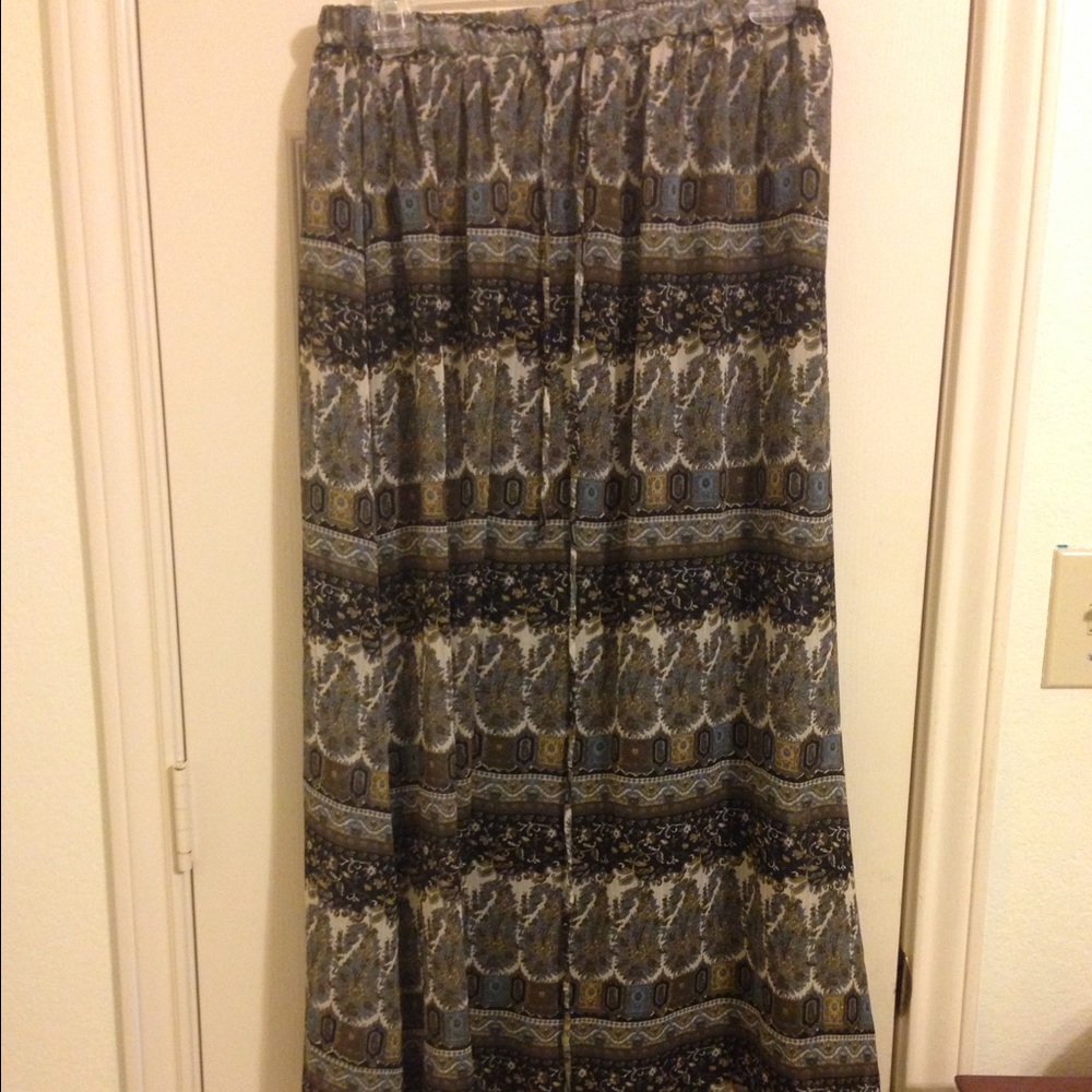 Tribal Print Maxi Skirt