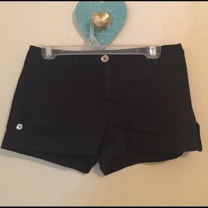 Black corduroy shorts🌸🌸