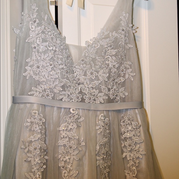 Prom dress - Picture 3 of 4