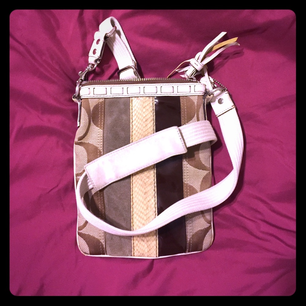 FLASH SALE -Coach Mini Messenger