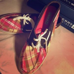 Sperry Too-Sider