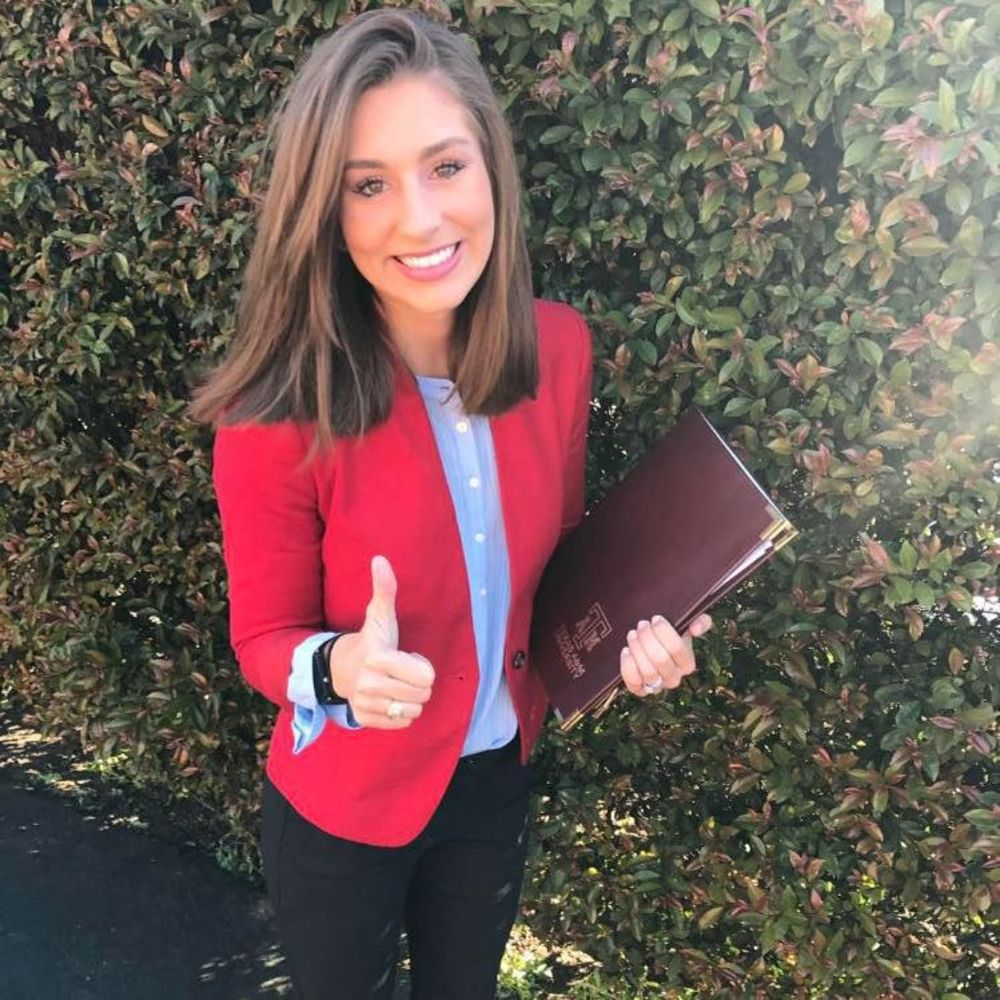 Meet your Posher, Kayla