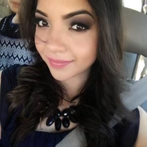 Meet your Posher, Lupita