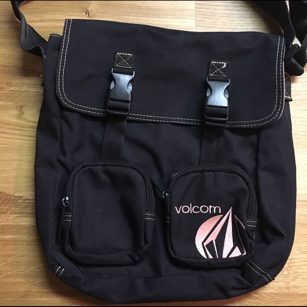 Volcom cross body purse