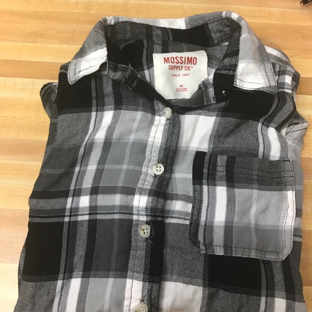 Mossimo button up