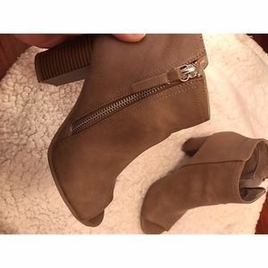 Nude and brown wedge heel size 6