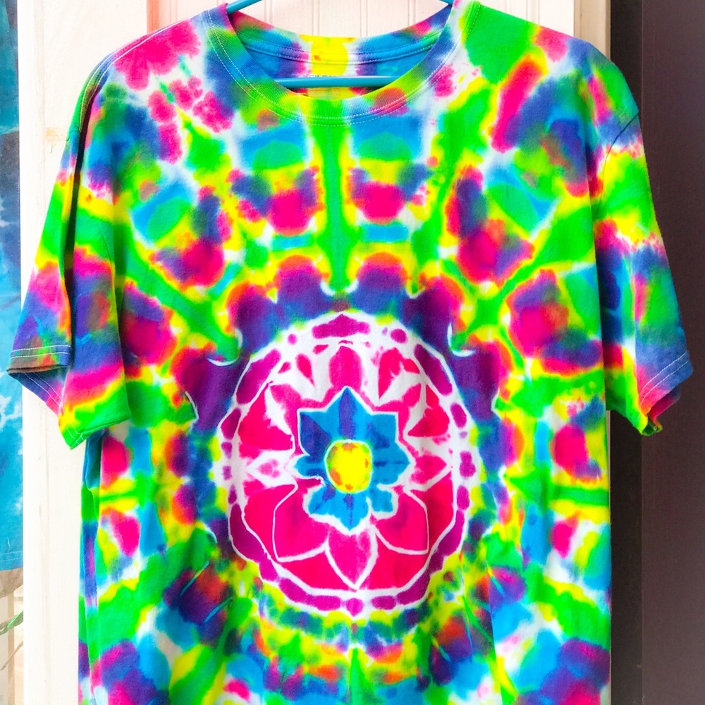 Tie Dye Short Sleeve Shirt - Artist Chris Brannon