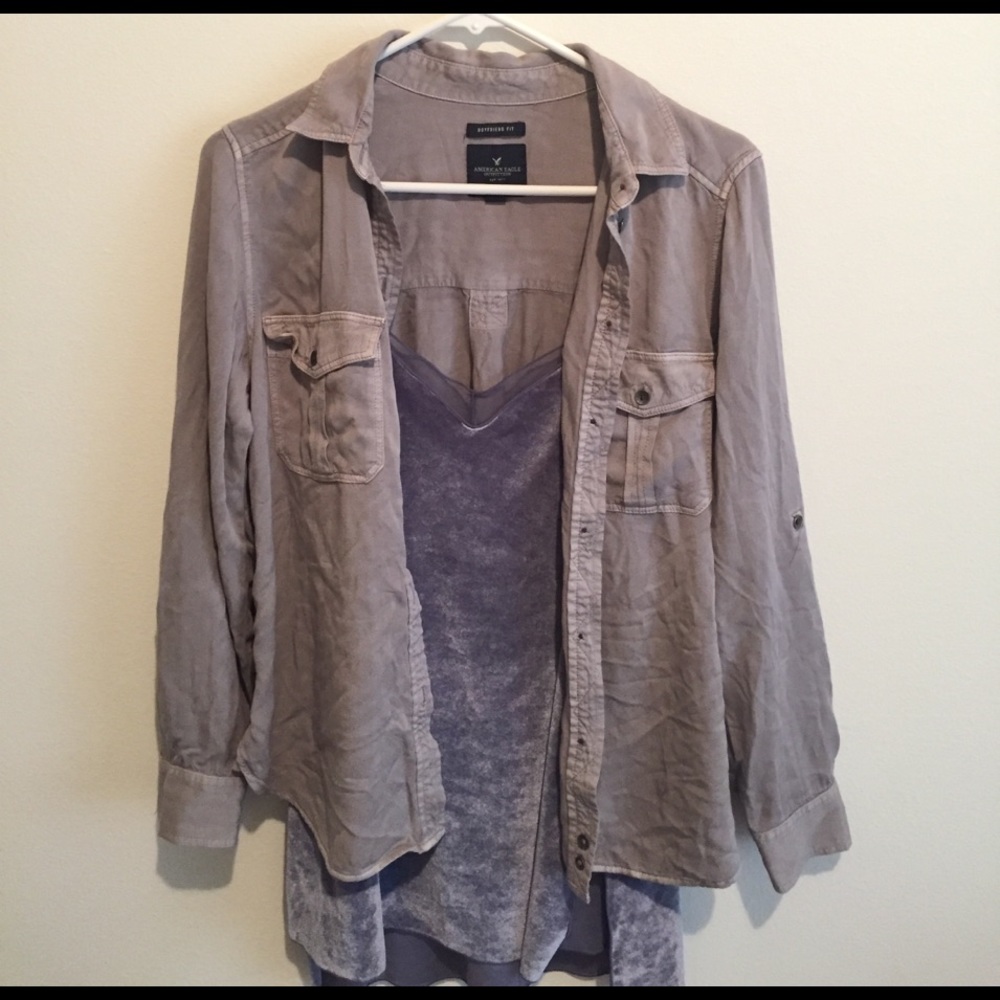 SOLD GREY American eagle boyfriend button up shirt