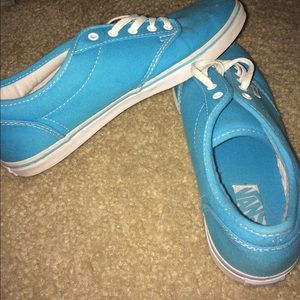 Blue vans