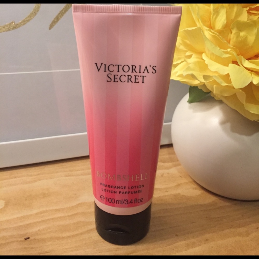 Victoria's Secret bombshell fragrance lotion