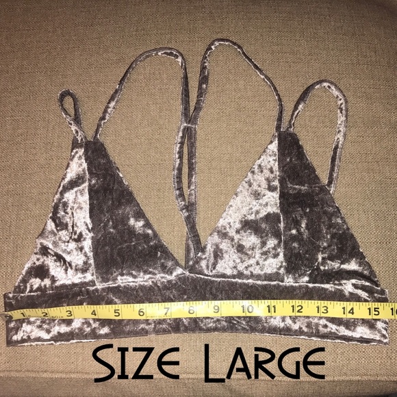 Crushed Velvet Crop Top - Picture 4 of 7