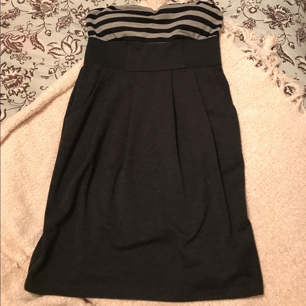 Strapless dress