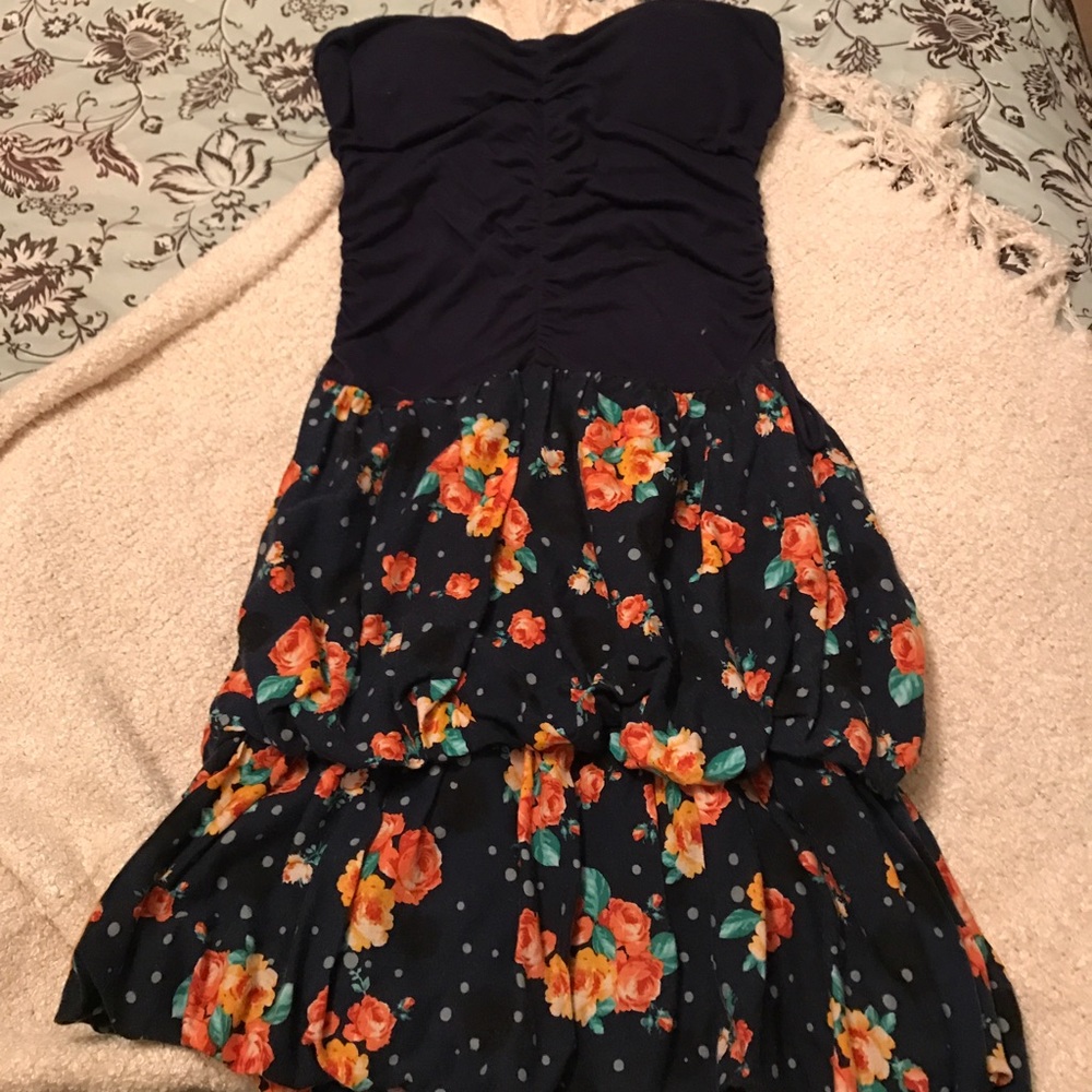 Short dress