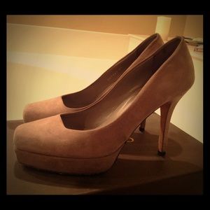 Gucci grey heels